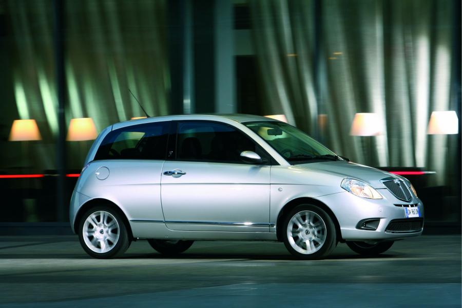  Lancia Ypsilon 2007 года  (фото 23 из 49)